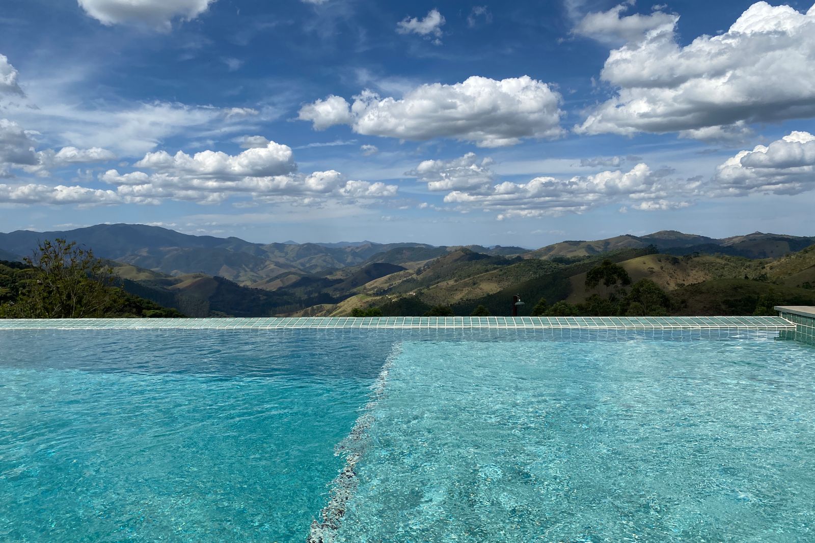 Meet & Dream — Vivid Pools and Spas