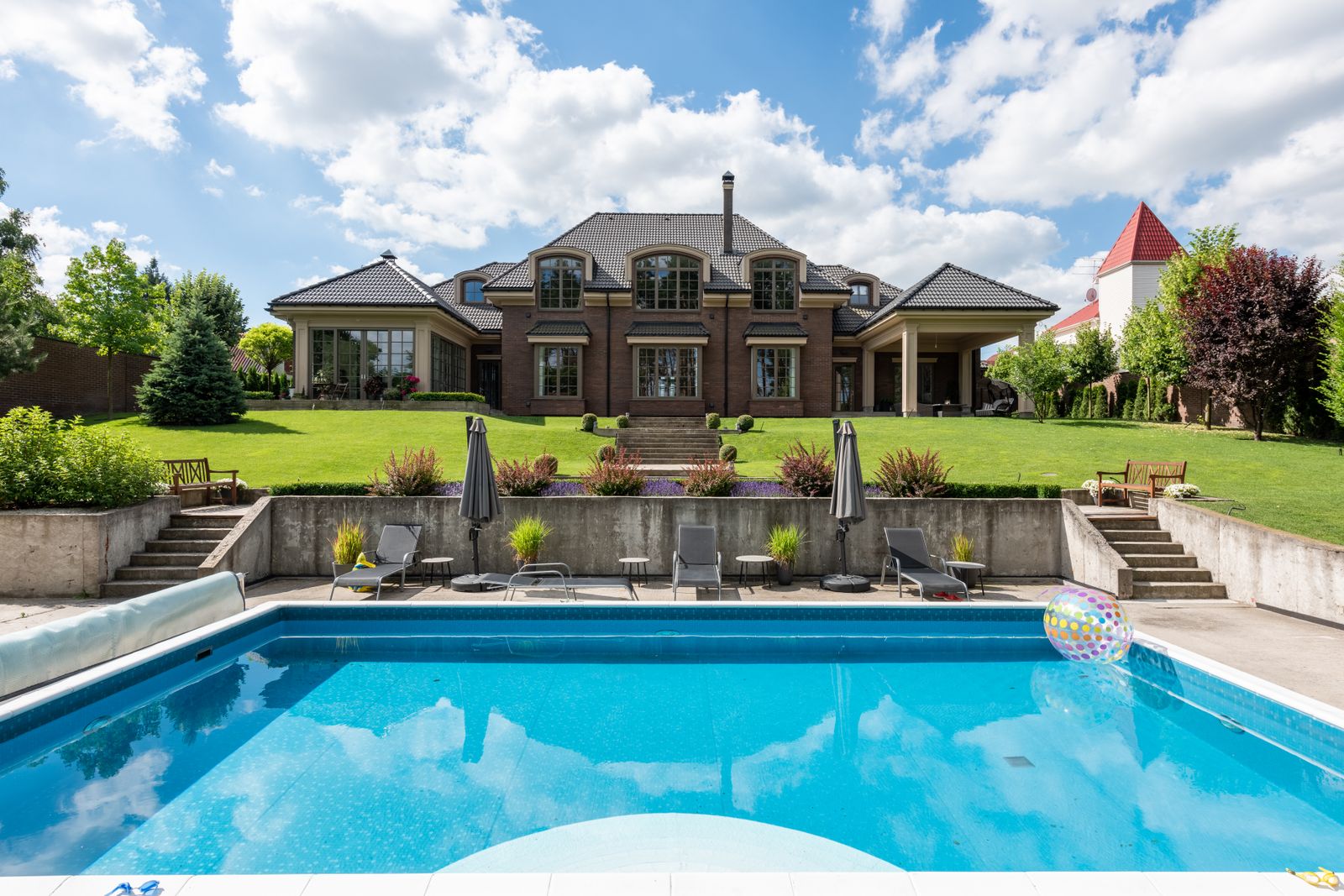 Build With Care — Vivid Pools and Spas